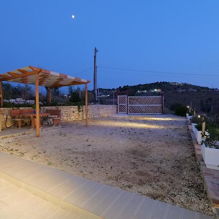 Twins Villa Sarandë Eksteriør billede