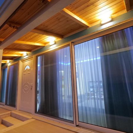 Twins Villa Sarandë Eksteriør billede