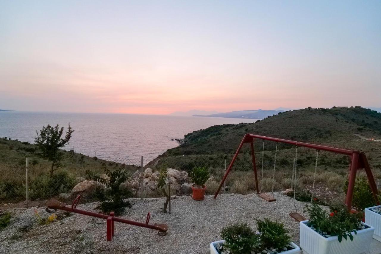 Twins Villa Sarandë Eksteriør billede