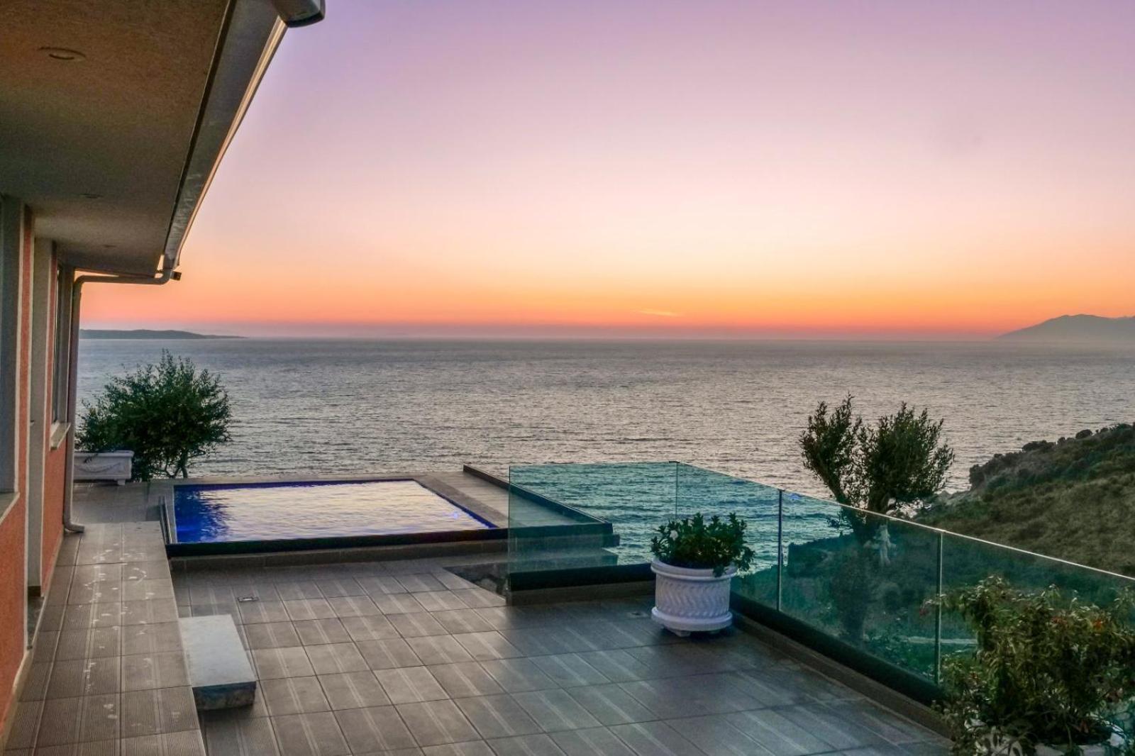 Twins Villa Sarandë Eksteriør billede