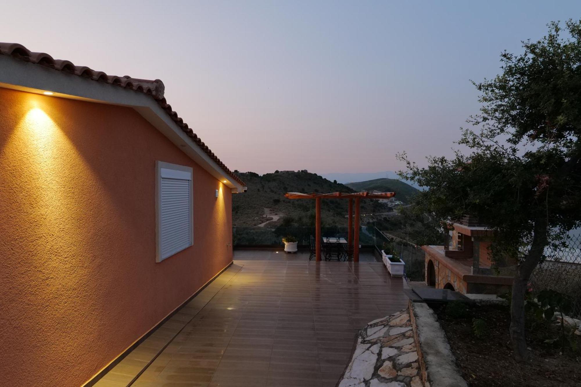 Twins Villa Sarandë Eksteriør billede