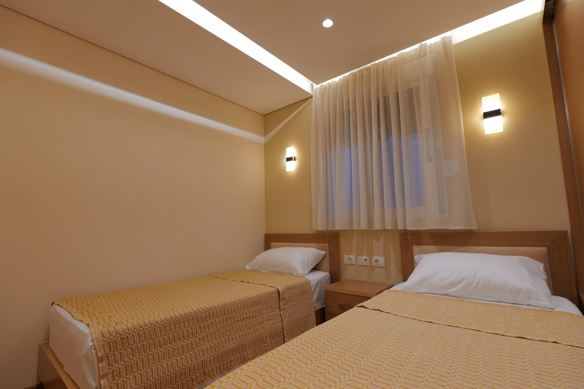 Twins Villa Sarandë Eksteriør billede